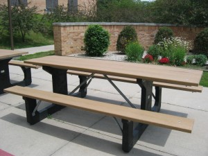 Walk Through Picnic Table